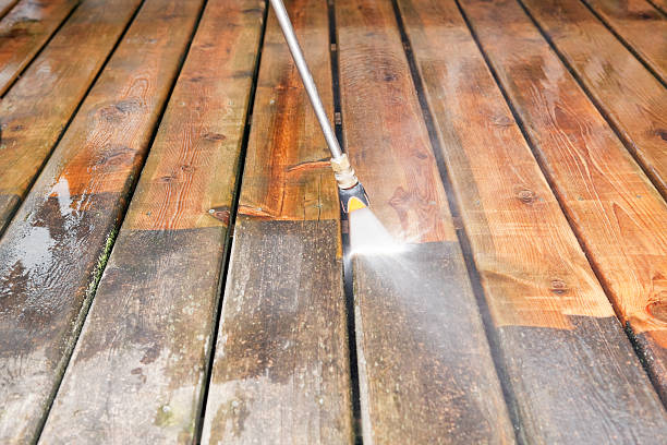 Best Patio and Deck Pressure Washing  in Hibbing, MN